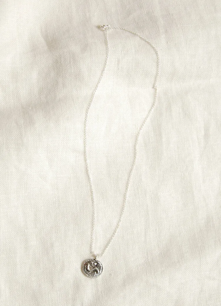 Hawkly Attune Medallion Necklace (Bronze or Silver)