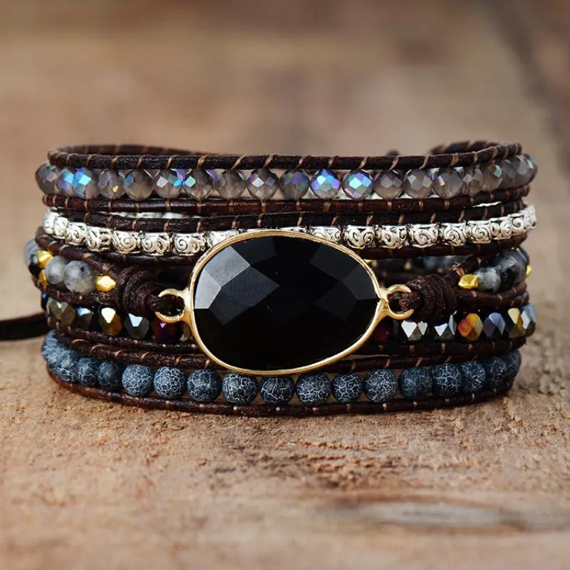 Nature's Harmony: Agate Beaded Bracelet