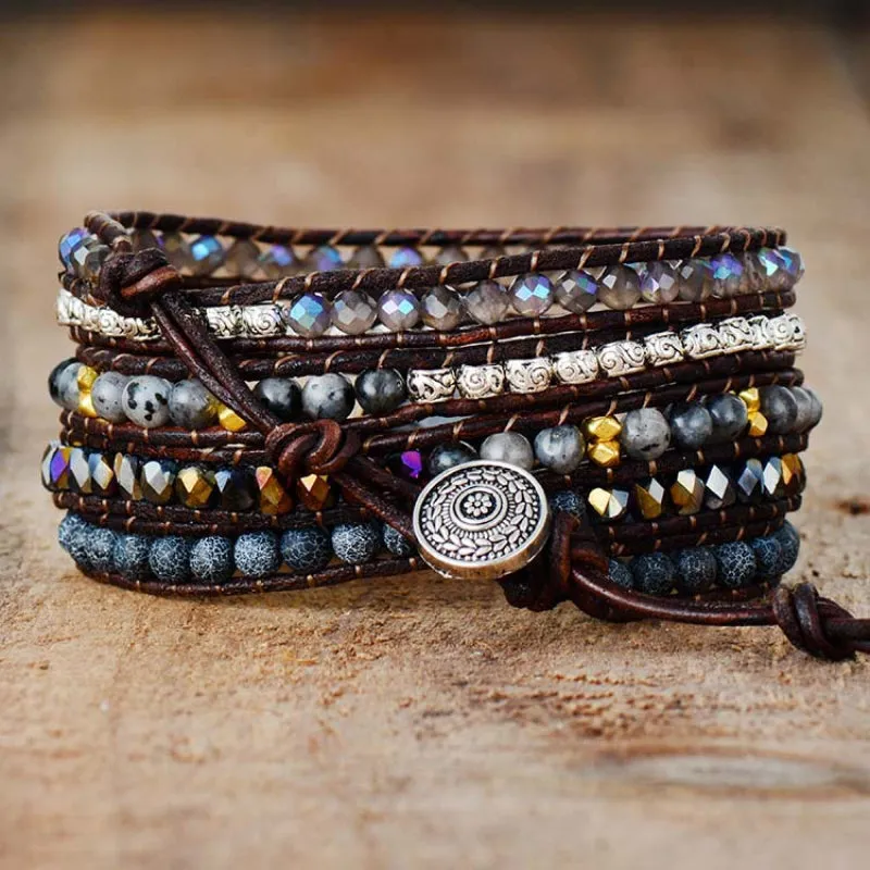 Nature's Harmony: Agate Beaded Bracelet