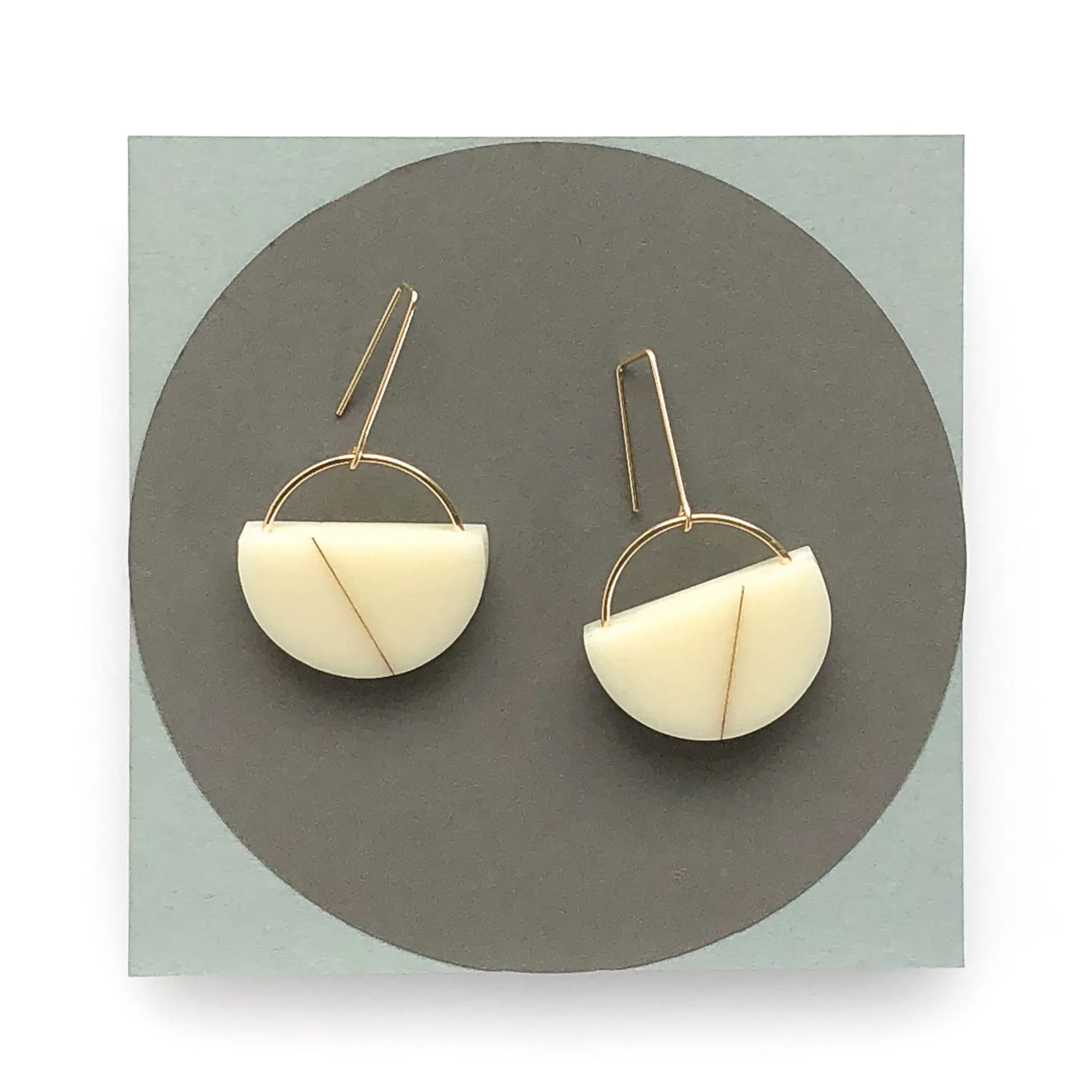 Sofie Minimalist Earring